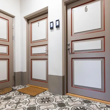 Korter Charming 1br In Superb Location, Free Parking & Wi-fi