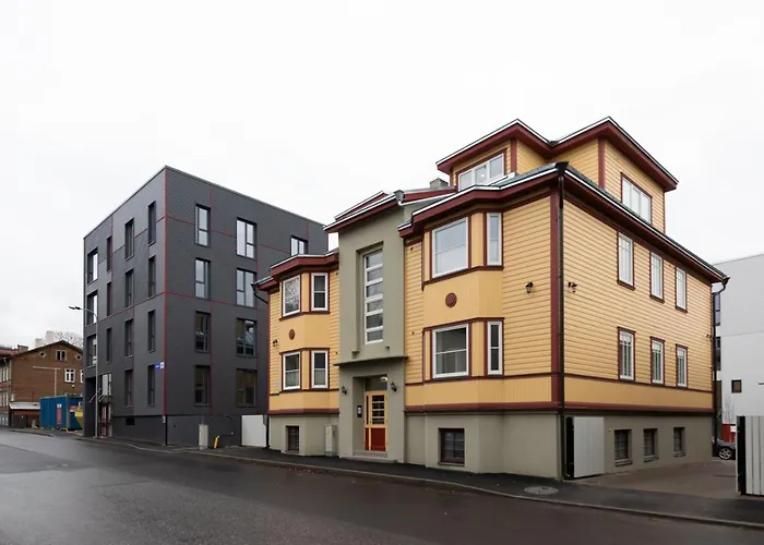 Charming 1br In Superb Location, Free Parking & Wi-fi Апартаменты *