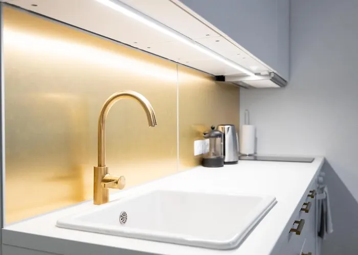 Charming 1br In Superb Location, Free Parking & Wi-fi Апартаменты *