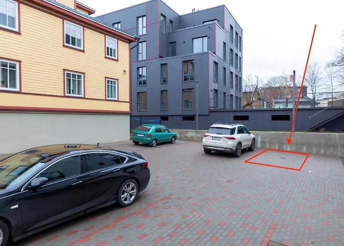 Charming 1br In Superb Location, Free Parking & Wi-fi Таллин