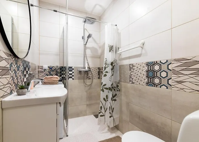 Appartement Charming 1br In Superb Location, Free Parking & Wi-fi